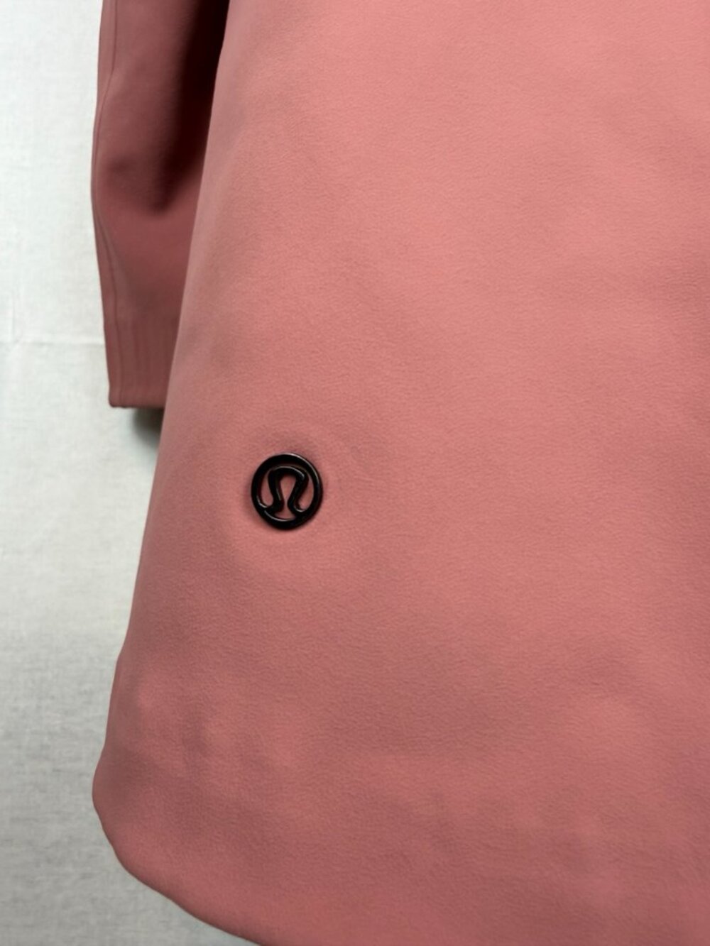 lululemon RepelShell Rain Jacket Pink Size 12 - Picture 7 of 10